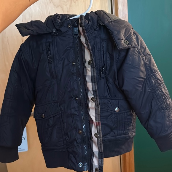 Burberry Kids Navy Puffer Jacket w/ Detachable Hood size 3